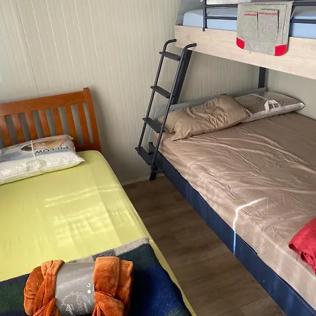 Mahane Apartmán *