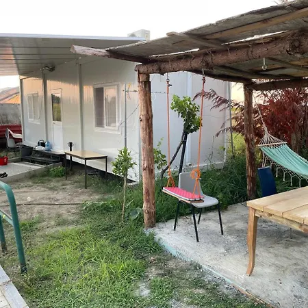 Mahane Apartmán