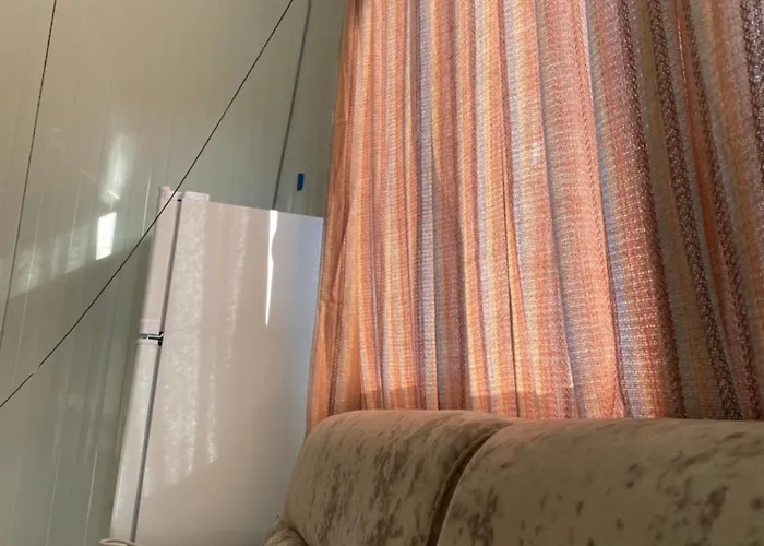 Mahane * טיראנה